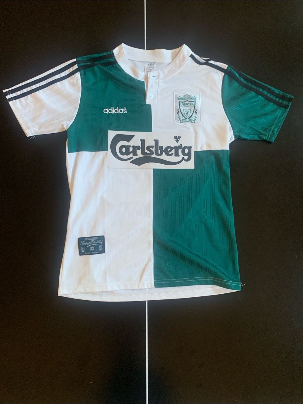 Retro Liverpool 1998 away jersey